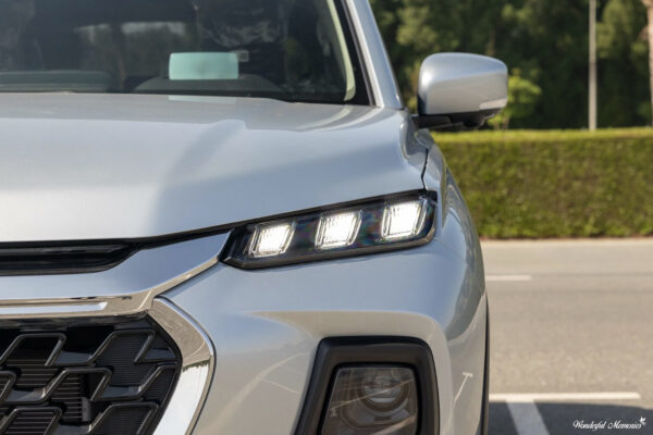 Suzuki Grand Vitara Hybrid - Image 11
